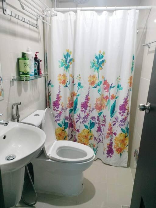 Cubao Manhattanheights U31N Tb, Studio Unit Manila Dış mekan fotoğraf