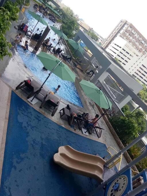 Cubao Manhattanheights U31N Tb, Studio Unit Manila Dış mekan fotoğraf