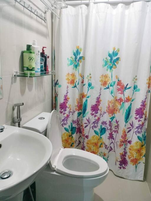 Cubao Manhattanheights U31N Tb, Studio Unit Manila Dış mekan fotoğraf